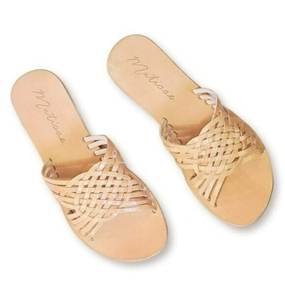 Matisse Shoes - NWT Matisse Women's Fred Woven Leather Flat Slip On Sandals